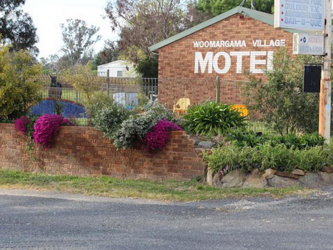 Woomargama Motel מראה חיצוני תמונה