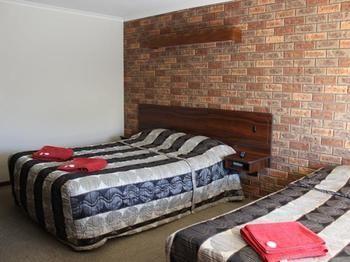 Woomargama Motel מראה חיצוני תמונה